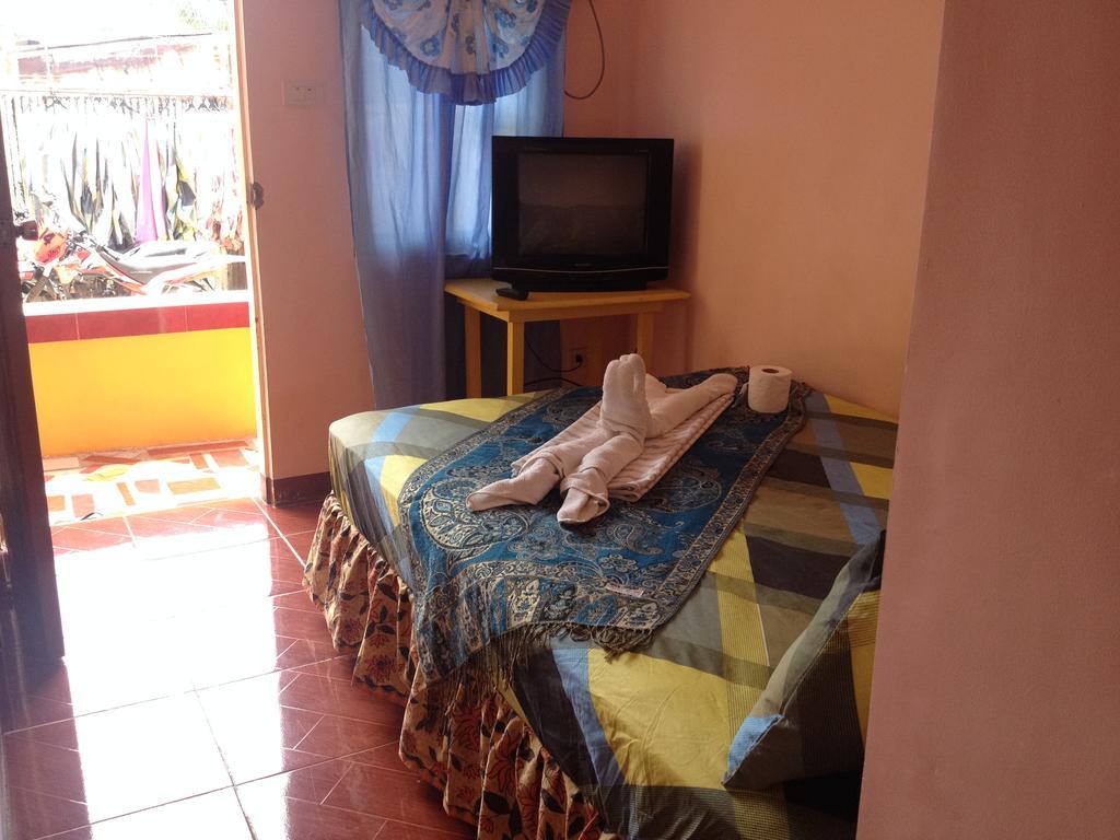 Lagrosa Backpackers Hotel Coron Kültér fotó